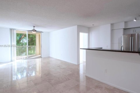 Condo in Aventura, Florida, 2 bedrooms № 1823786 - photo 2