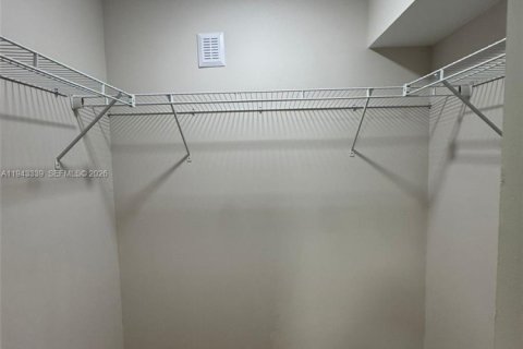 Villa ou maison à louer à Miramar, Floride: 4 chambres, 196.58 m2 № 1999588 - photo 25