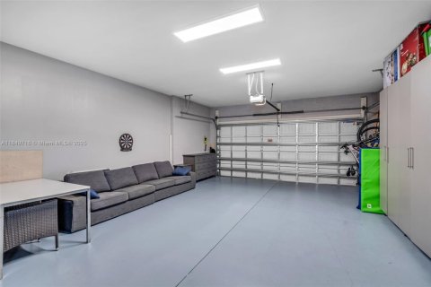 Casa en venta en Hollywood, Florida, 5 dormitorios, 232.44 m2 № 1852154 - foto 28