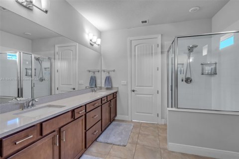 Casa en venta en Hollywood, Florida, 5 dormitorios, 232.44 m2 № 1852154 - foto 16