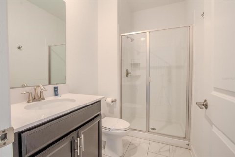 Townhouse in Davenport, Florida 4 bedrooms, 177.81 sq.m. № 2166384 - photo 5
