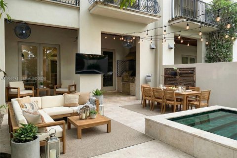 Touwnhouse à louer à Miami, Floride: 3 chambres, 248.79 m2 № 2019926 - photo 18