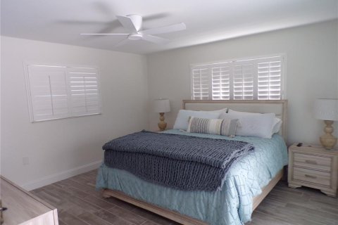 House in Punta Gorda, Florida 2 bedrooms, 144.74 sq.m. № 2393894 - photo 11