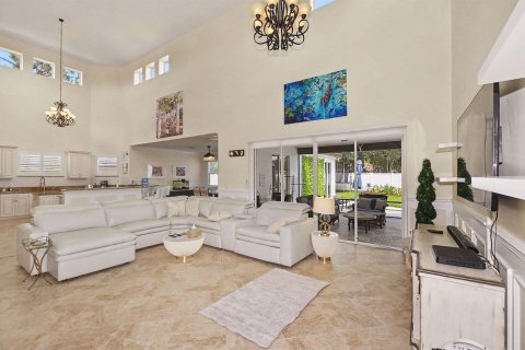 Casa en venta en Port St. Lucie, Florida, 4 dormitorios, 277.59 m2 № 2273378 - foto 13