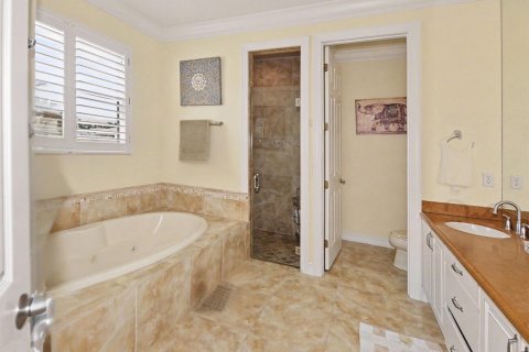Casa en venta en Port St. Lucie, Florida, 4 dormitorios, 277.59 m2 № 2273378 - foto 23
