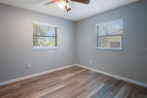 Villa ou maison à vendre à Tarpon Springs, Floride: 3 chambres, 92.9 m2 № 1846723 - photo 11