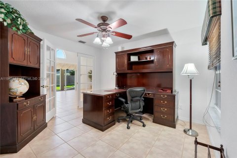 Casa en venta en Sunrise, Florida, 4 dormitorios, 213.49 m2 № 1995914 - foto 21