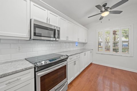 Villa ou maison à vendre à Palm Beach Gardens, Floride: 2 chambres, 109.07 m2 № 2411950 - photo 5