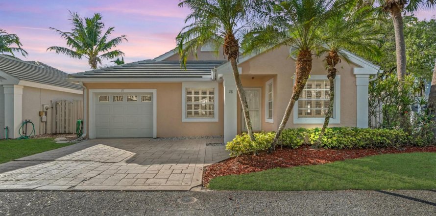 Villa ou maison à Palm Beach Gardens, Floride 2 chambres, 109.07 m2 № 2411950