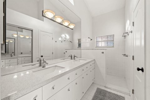 Villa ou maison à vendre à Palm Beach Gardens, Floride: 2 chambres, 109.07 m2 № 2411950 - photo 18