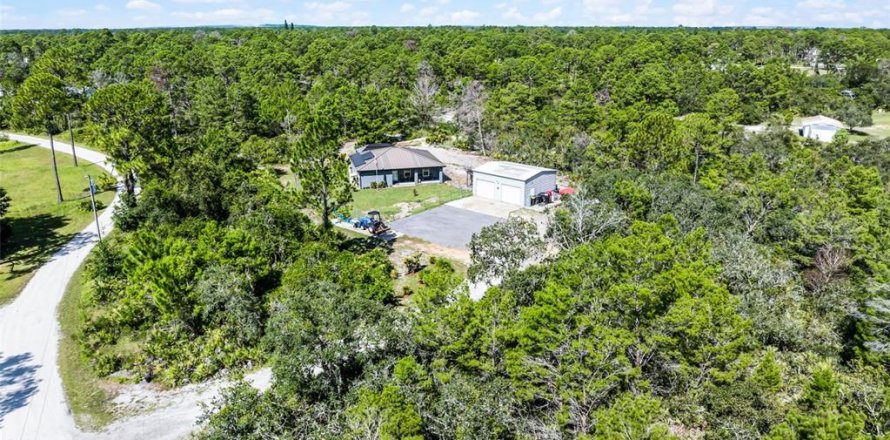 Casa en Lake Wales, Florida 3 dormitorios, 122.07 m2 № 1857645