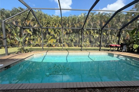 Villa ou maison à vendre à Plantation, Floride: 4 chambres, 242.01 m2 № 1976954 - photo 8