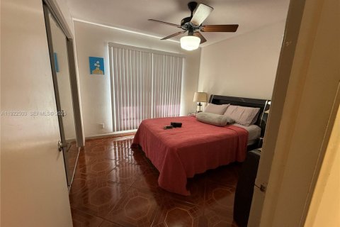 Villa ou maison à vendre à Plantation, Floride: 4 chambres, 242.01 m2 № 1976954 - photo 22