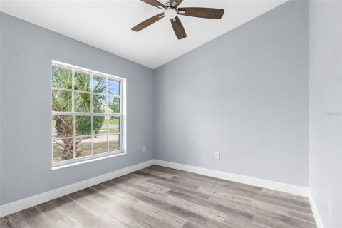 Casa en venta en Spring Hill, Florida, 4 dormitorios, 192.4 m2 № 1835241 - foto 19
