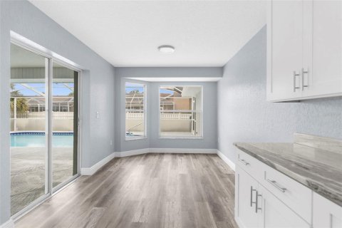 Casa en venta en Spring Hill, Florida, 4 dormitorios, 192.4 m2 № 1835241 - foto 5
