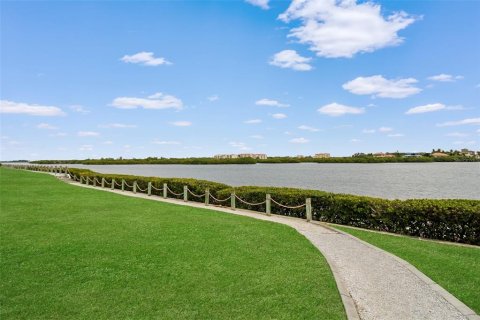 Condominio en alquiler en Sarasota, Florida, 3 dormitorios, 170.48 m2 № 2298841 - foto 7
