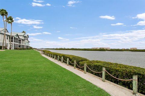 Condominio en alquiler en Sarasota, Florida, 3 dormitorios, 170.48 m2 № 2298841 - foto 9