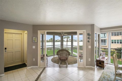 Condominio en alquiler en Sarasota, Florida, 3 dormitorios, 170.48 m2 № 2298841 - foto 14