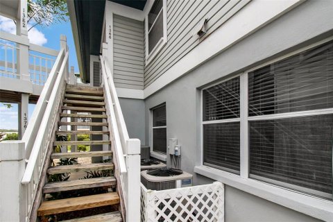 Condominio en alquiler en Sarasota, Florida, 3 dormitorios, 170.48 m2 № 2298841 - foto 5