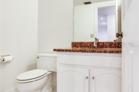 Touwnhouse à vendre à Tampa, Floride: 2 chambres, 163.51 m2 № 1911747 - photo 20
