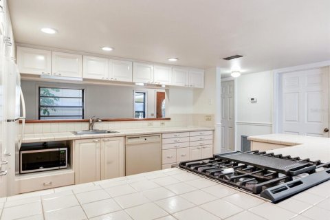 Touwnhouse à vendre à Tampa, Floride: 2 chambres, 163.51 m2 № 1911747 - photo 24