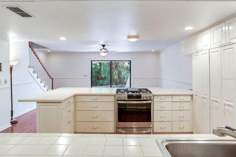 Touwnhouse à vendre à Tampa, Floride: 2 chambres, 163.51 m2 № 1911747 - photo 19