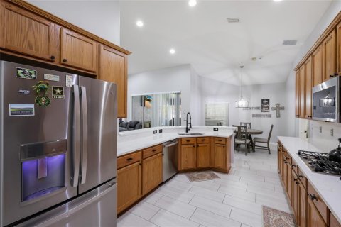 Villa ou maison à vendre à Apollo Beach, Floride: 4 chambres, 243.31 m2 № 2427354 - photo 15