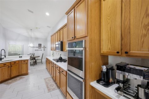 Villa ou maison à vendre à Apollo Beach, Floride: 4 chambres, 243.31 m2 № 2427354 - photo 13