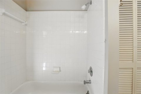 Casa en venta en Clermont, Florida, 3 dormitorios, 185.8 m2 № 1532070 - foto 22