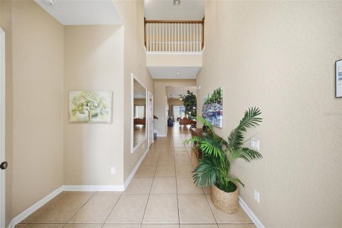 House in Kissimmee, Florida 5 bedrooms, 213.4 sq.m. № 2105501 - photo 8