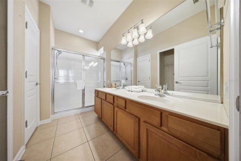 House in Kissimmee, Florida 5 bedrooms, 213.4 sq.m. № 2105501 - photo 27