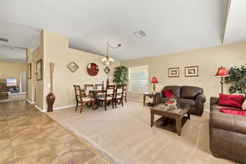 Casa en venta en Wesley Chapel, Florida, 3 dormitorios, 174.47 m2 № 2434946 - foto 6
