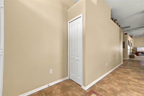 Casa en venta en Wesley Chapel, Florida, 3 dormitorios, 174.47 m2 № 2434946 - foto 5
