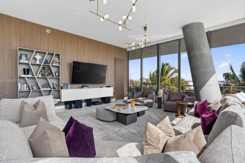 Condominio en venta en Miami, Florida, 5 dormitorios, 366.96 m2 № 2255511 - foto 4
