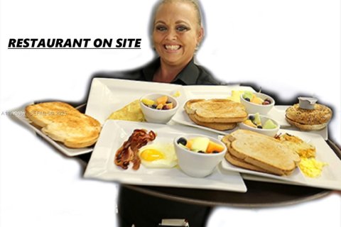 Condominio en venta en Pembroke Pines, Florida, 2 dormitorios, 108.7 m2 № 1983787 - foto 20