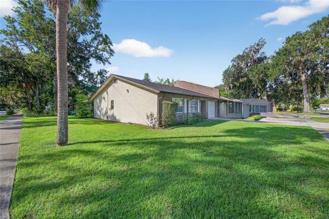 House in Holly Hill, Florida 2 bedrooms, 105.17 sq.m. № 1916988 - photo 2