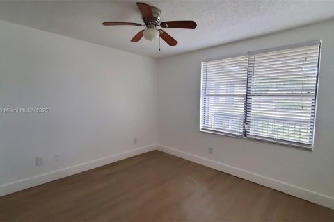 Condominio en alquiler en Pompano Beach, Florida, 1 dormitorio, 55.74 m2 № 1897101 - foto 16