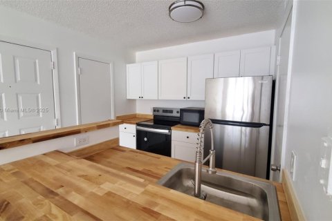 Condominio en alquiler en Pompano Beach, Florida, 1 dormitorio, 55.74 m2 № 1897101 - foto 6