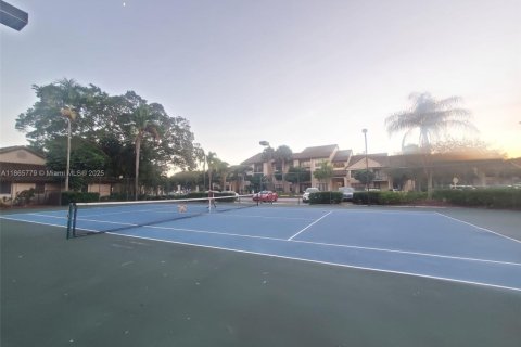 Condominio en alquiler en Pompano Beach, Florida, 1 dormitorio, 55.74 m2 № 1897101 - foto 28