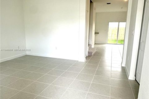 Adosado en alquiler en Homestead, Florida, 3 dormitorios, 162.49 m2 № 2019865 - foto 11