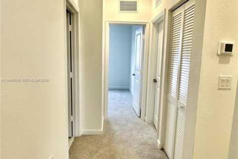 Adosado en alquiler en Homestead, Florida, 3 dormitorios, 162.49 m2 № 2019865 - foto 20