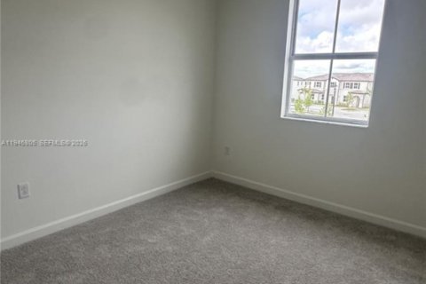 Adosado en alquiler en Homestead, Florida, 3 dormitorios, 162.49 m2 № 2019865 - foto 18