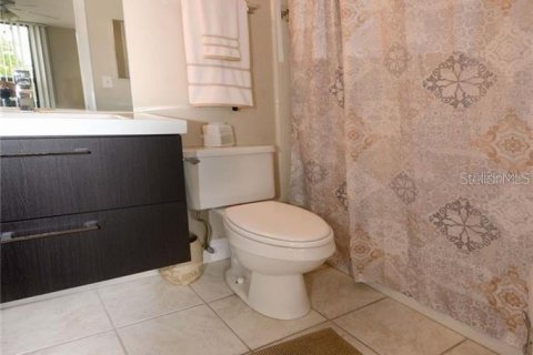 Condo in Port Charlotte, Florida, 2 bedrooms  № 1793437 - photo 17