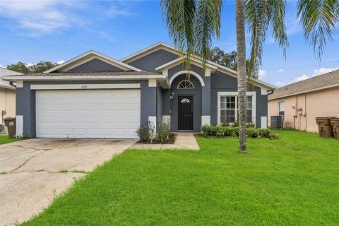 Villa ou maison à Clermont, Floride 5 chambres, 155.15 m2 № 2371144