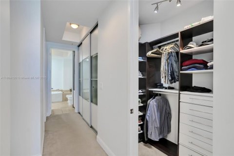 Copropriété à louer à Sunny Isles Beach, Floride: 2 chambres, 201.97 m2 № 1957674 - photo 29