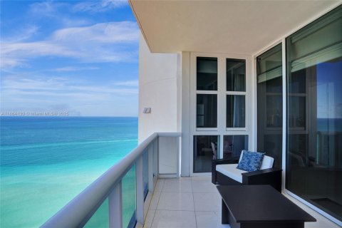 Copropriété à louer à Sunny Isles Beach, Floride: 2 chambres, 201.97 m2 № 1957674 - photo 4