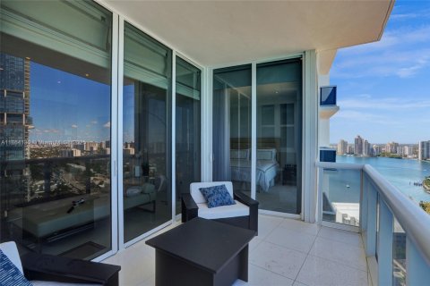 Copropriété à louer à Sunny Isles Beach, Floride: 2 chambres, 201.97 m2 № 1957674 - photo 5