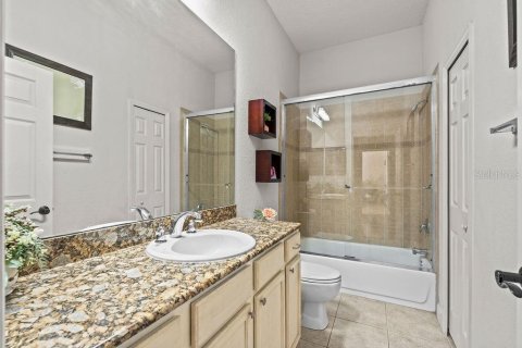 House in Groveland, Florida 2 bedrooms, 131.74 sq.m. № 2115173 - photo 9