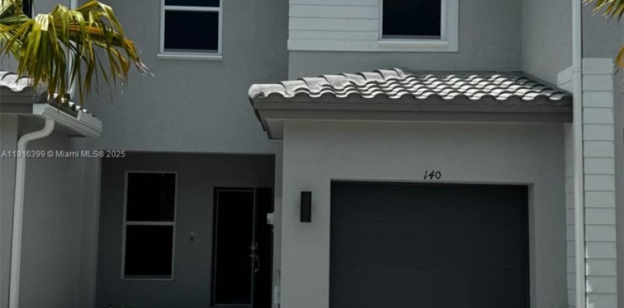 Touwnhouse à Pembroke Pines, Floride 3 chambres, 135.17 m2 № 1770274