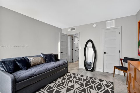 Купить кондоминиум в Санни-Айлс-Бич, Флорида 2 спальни, 141.3м2, № 1943345 - фото 18